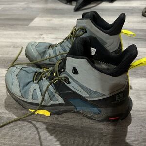 Salomon X Ultra 4 Mid GORE-TEX